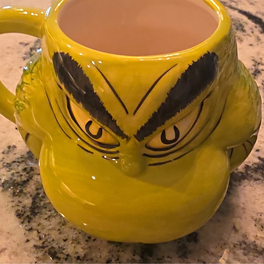 Vandor Dr Seuss The Grinch 3D Sculpted Ceramic Coffee Mug 2015 16oz Green Read